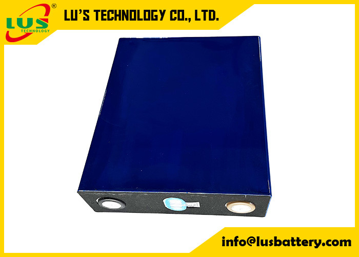 3.2V 150Ah LiFePO4 prizmatik hücreleri ve özel lityum iyonlu pil paketi OEM 3.2V150Ah LiFePO4 yüksek güçlü lityum pil